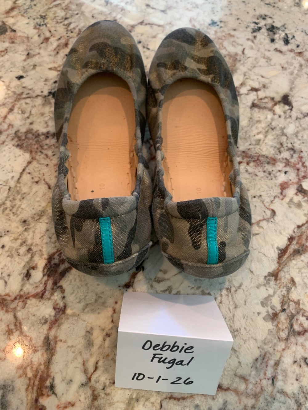 Calouflage Tieks, Size 10